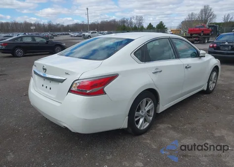 2015 Nissan Altima 2.5 Sl from USA, damaged, VIN 1N4AL3AP4FN860932